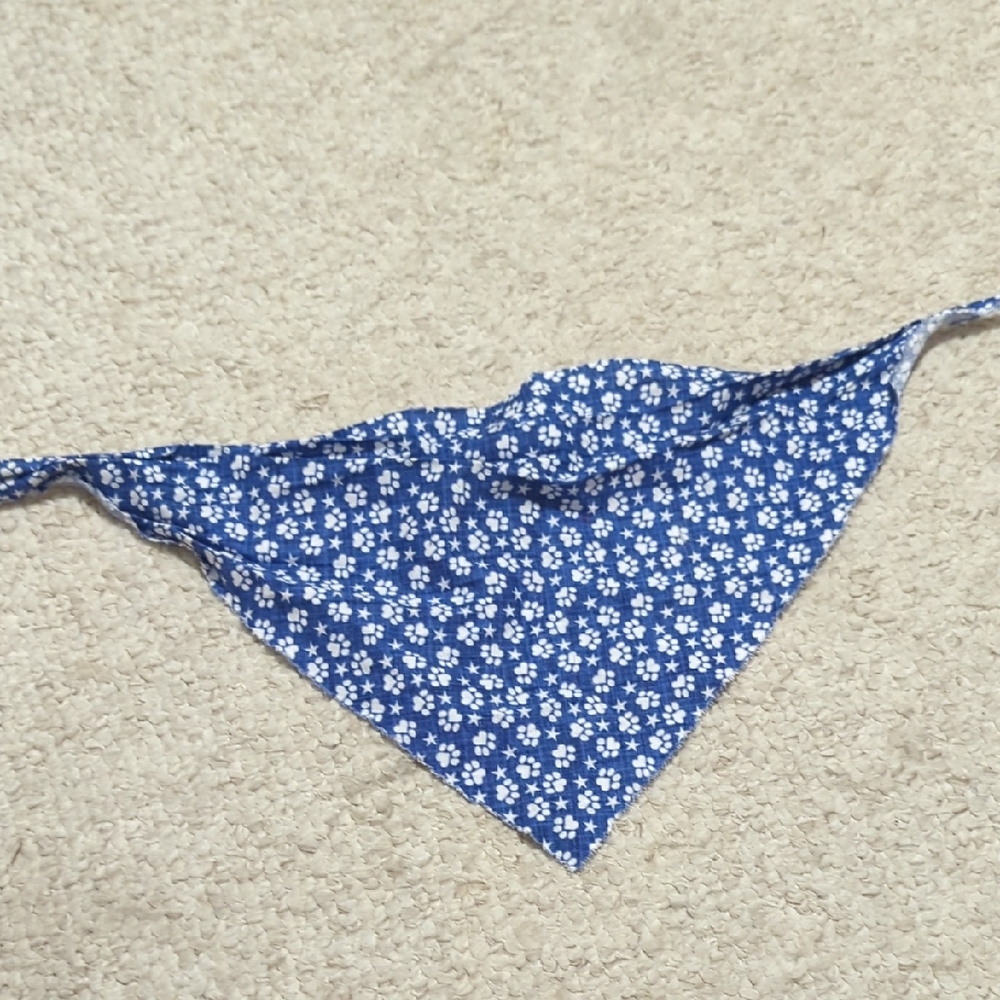 Blue Floral Triangle Scarf Bandana
